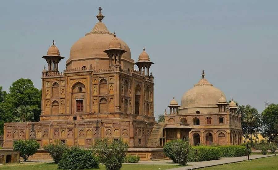 Khusro Bagh, Allahabad