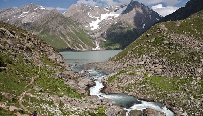 Sheshnag Lake