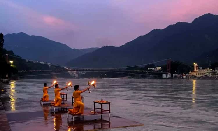 Must Visit Places and Experiences in Rishikesh