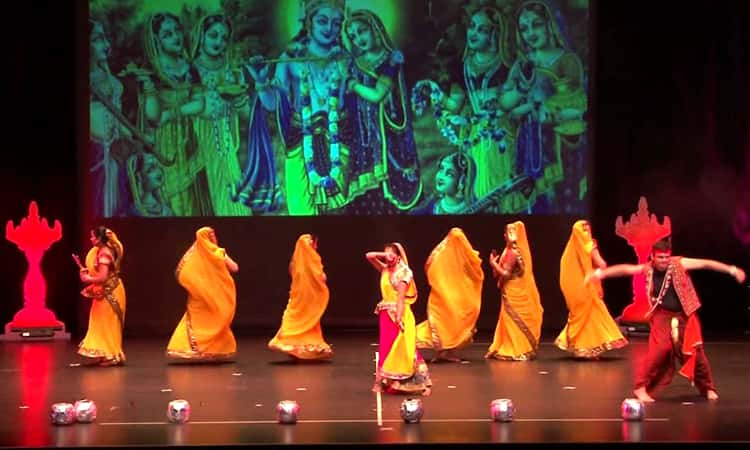 Traditional Folk Dance of Uttar Pradesh